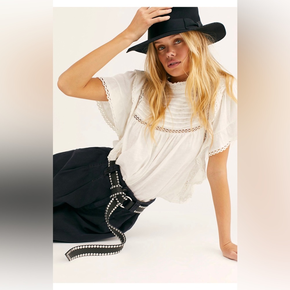 Free people flowy white top